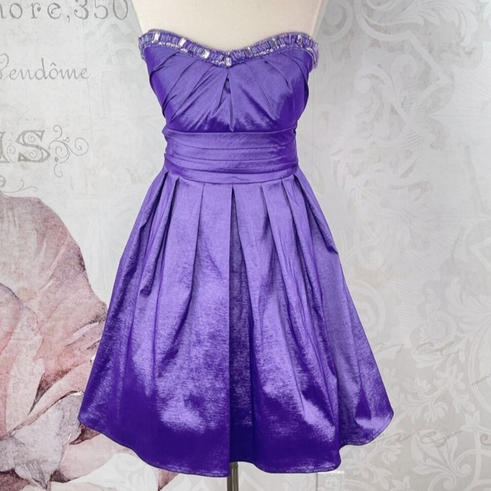 City Triangles Shimmery Purple Strapless Party Dress